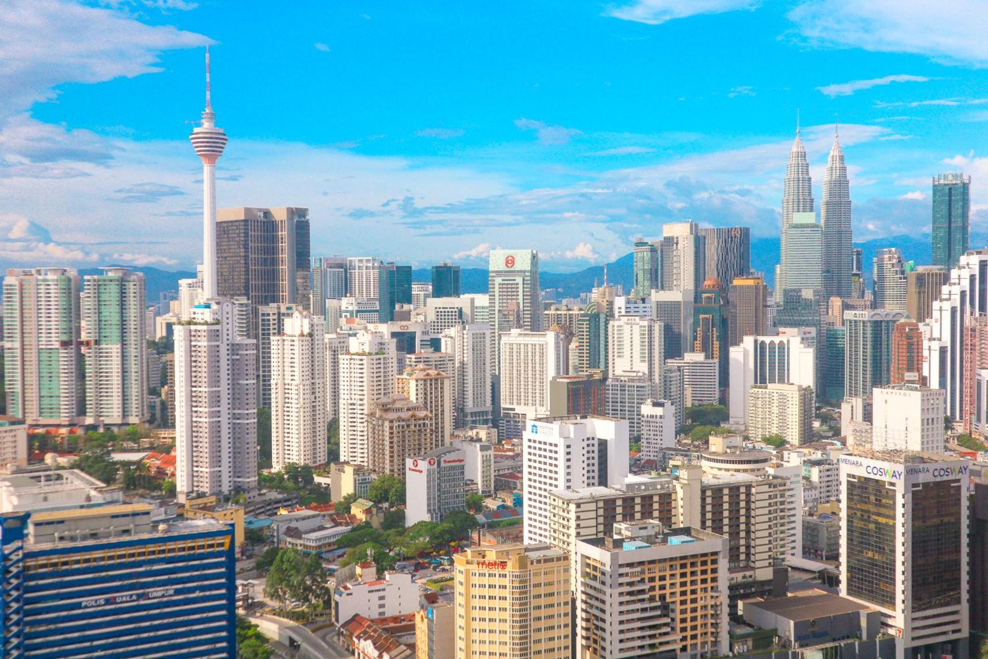 Sun Tropic Klcc View Kuala Lumpur