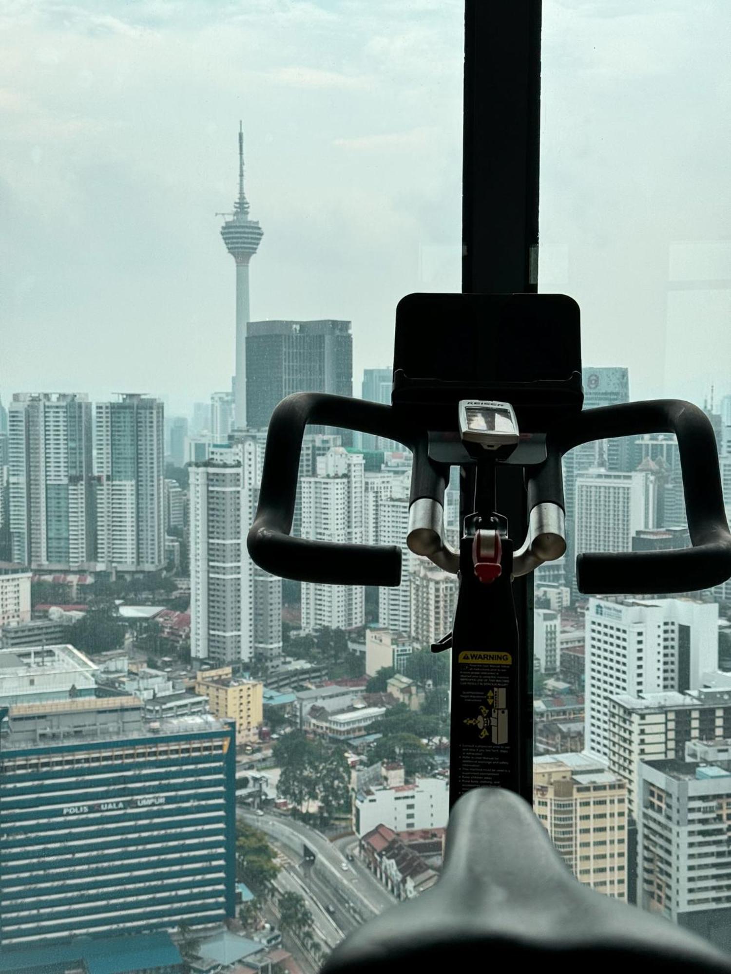 Sun Tropic Klcc View *